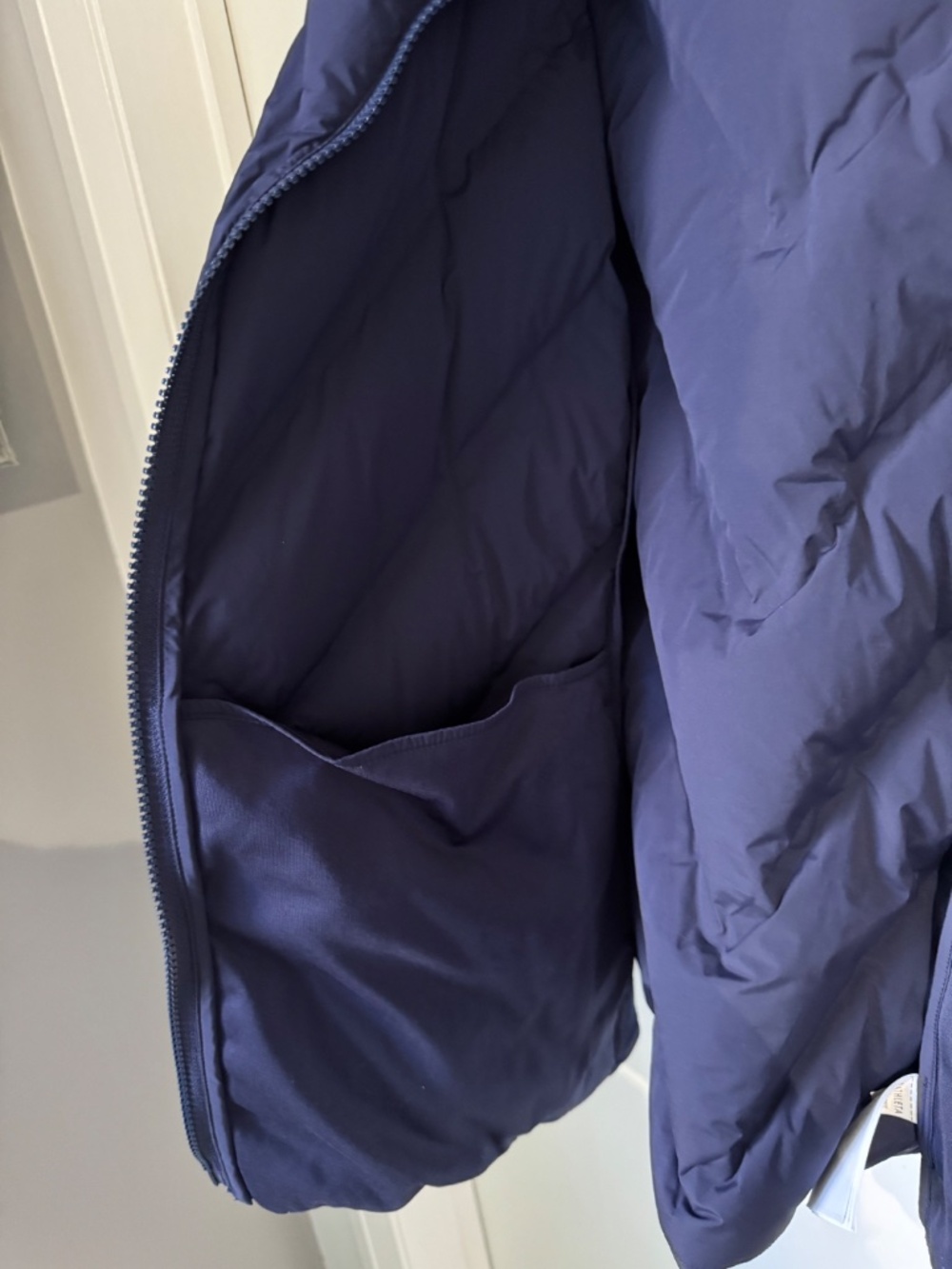 Athleta - Inlet Apex jacket - Picture 6 of 8